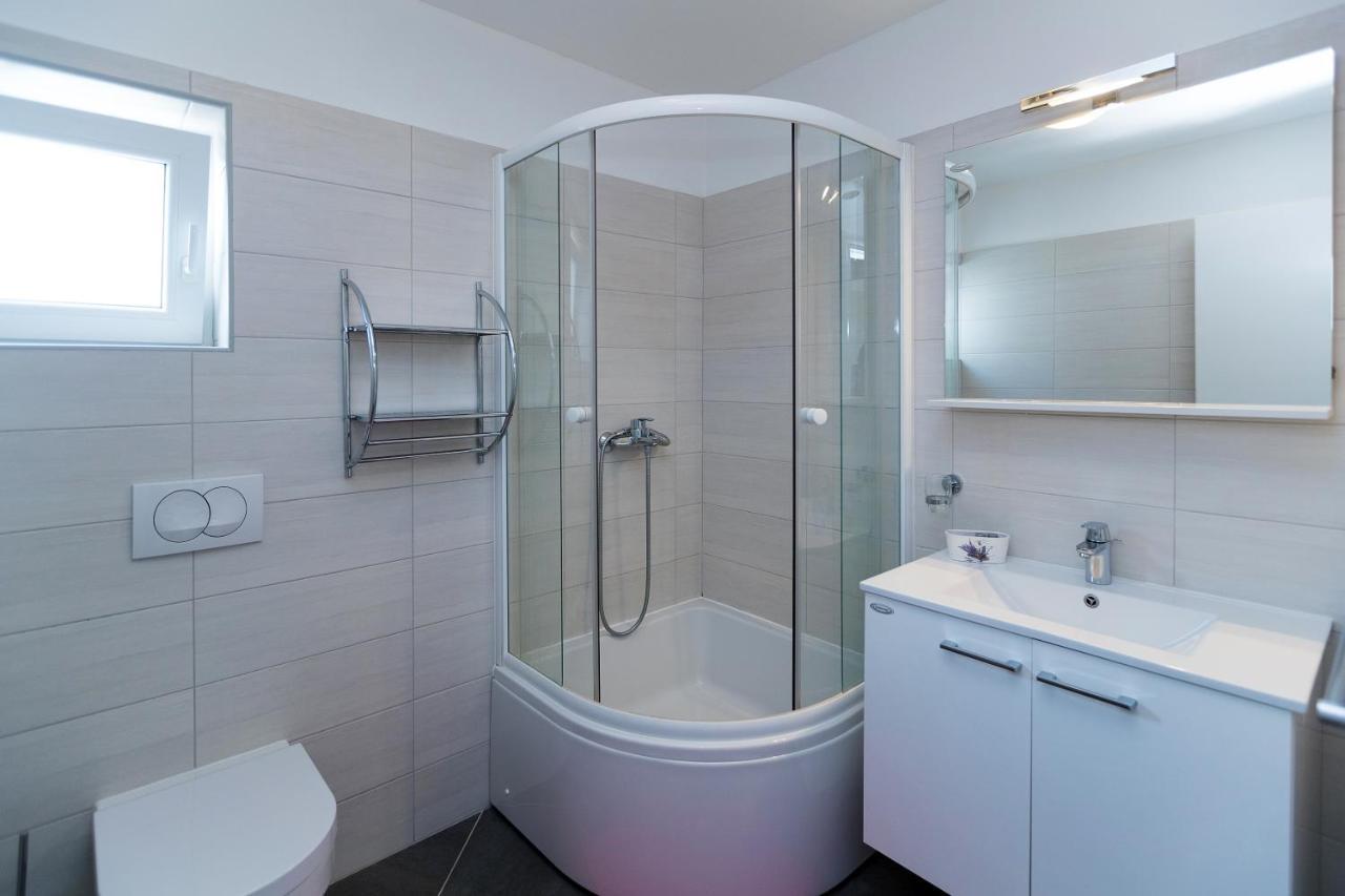 Apartman Lara Crikvenica Zewnętrze zdjęcie