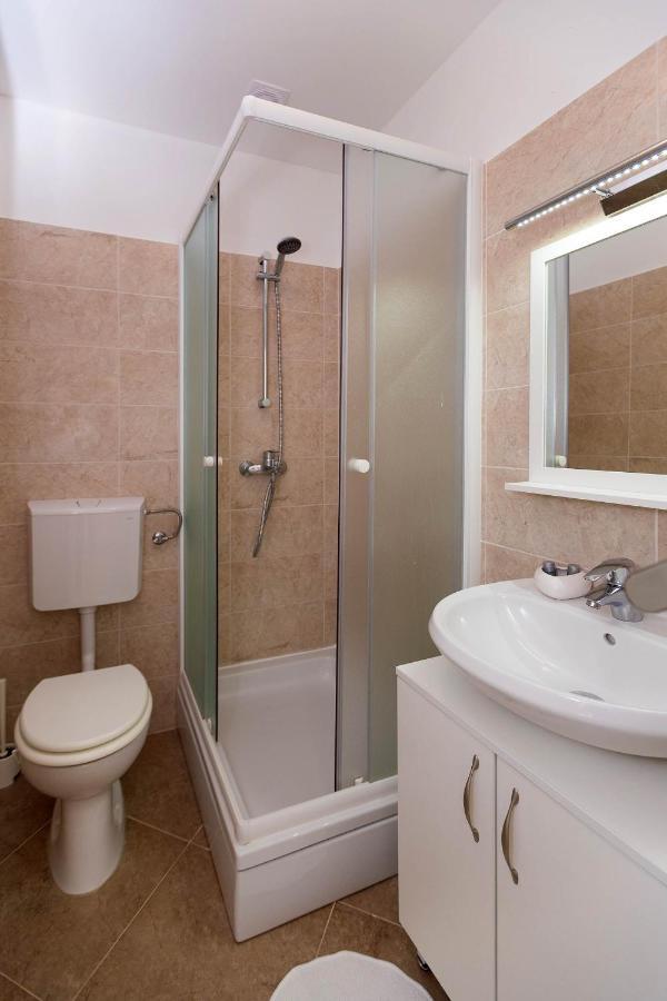 Apartman Lara Crikvenica Zewnętrze zdjęcie